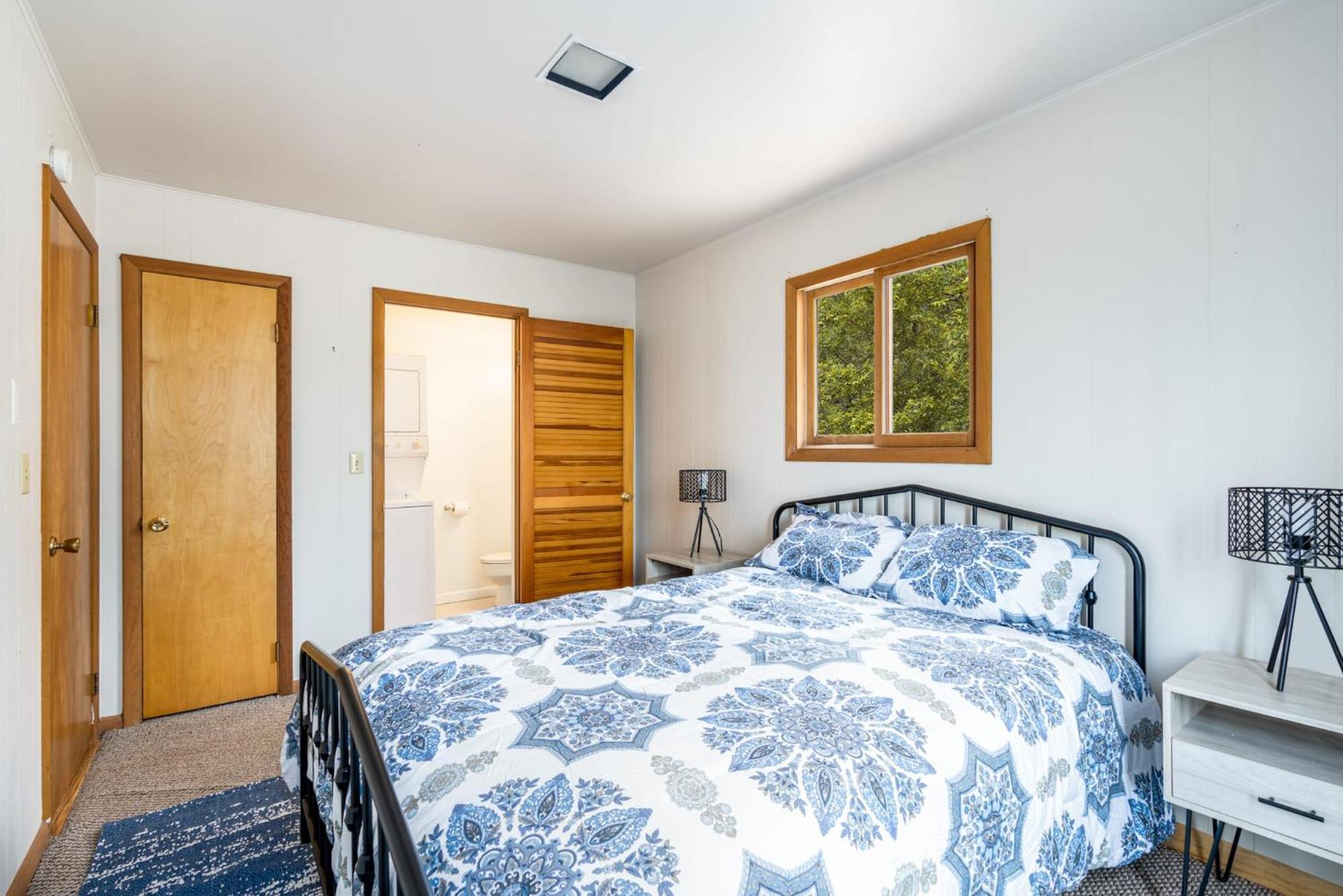 Chalet W Hot Tub, Large Deck, Grill, & Fast Wifi Berkeley Springs Exteriér fotografie